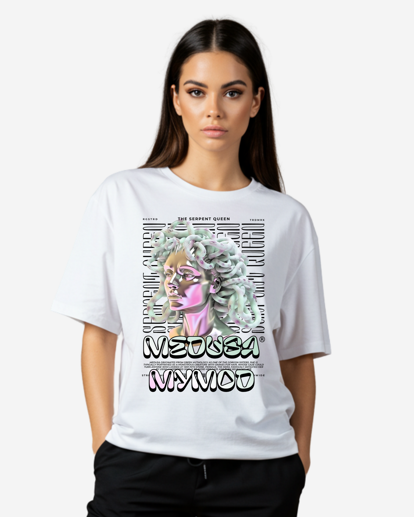 The Serpent Queen Women's Oversized T-Shirt